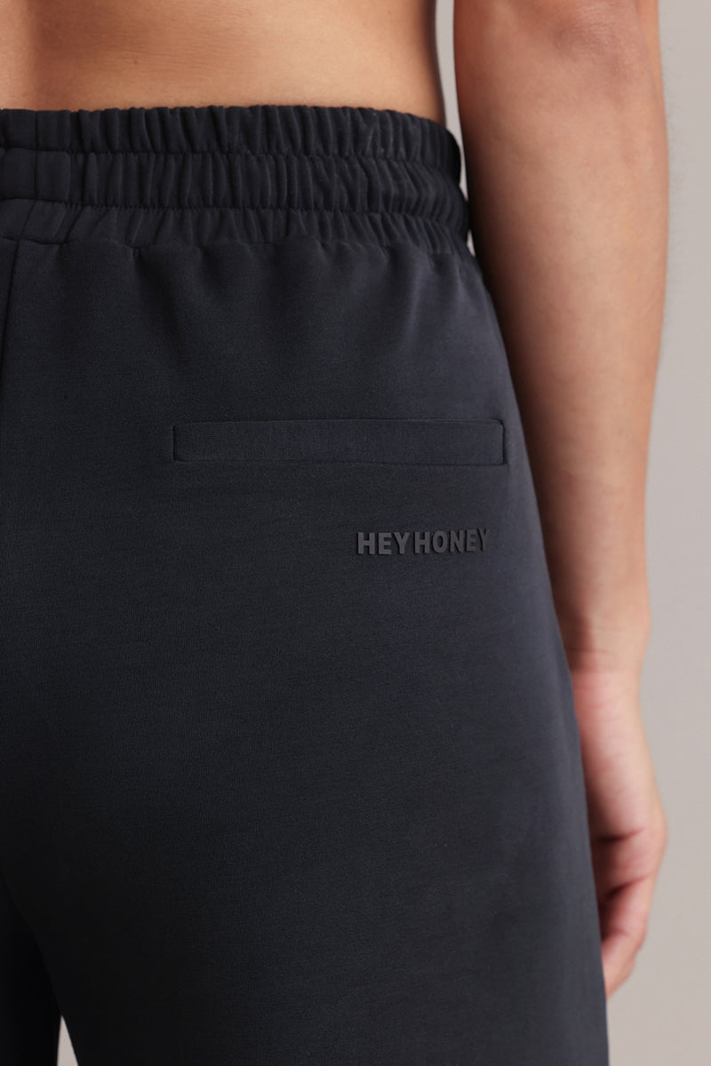 Lux Trackpants Black