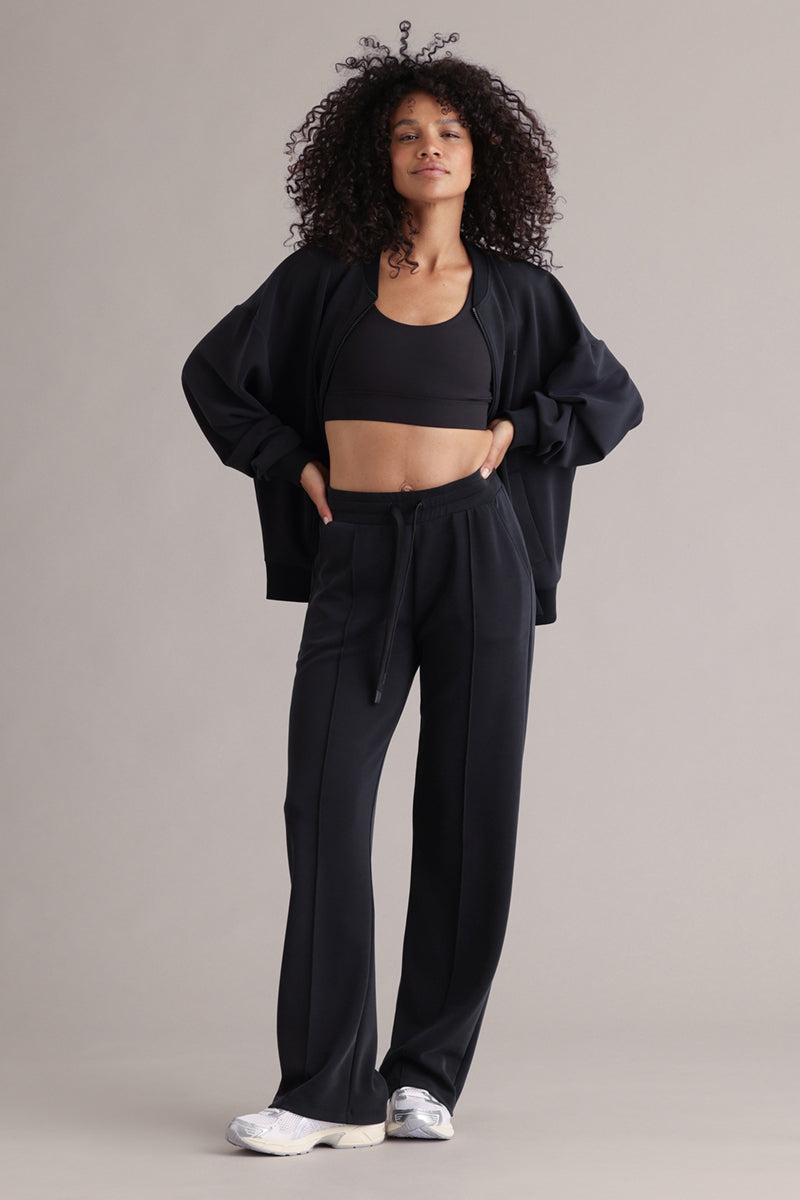 Lux Trackpants Black