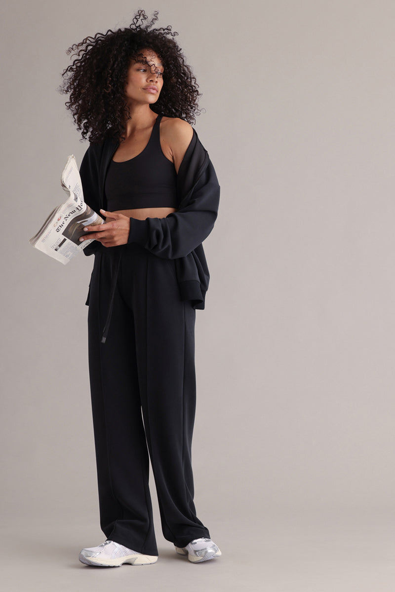 Lux Trackpants Black